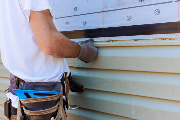 Trusted Emergency Siding Repair service in Thonotosassa, FL - Creative Siding